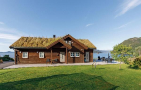 5 Bedroom Lovely Home In Ølensvåg